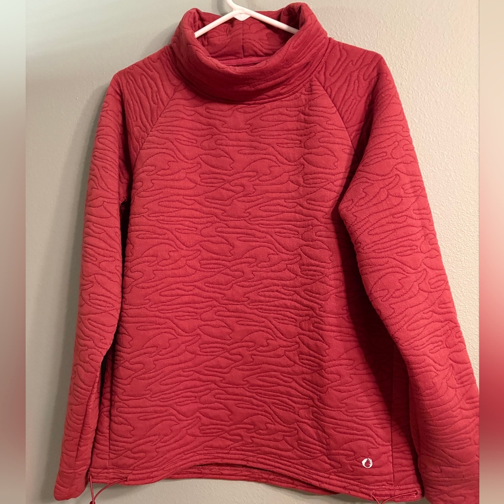 The American Outdoorsman Textured Mock Neck Rustic Red Top - Size L